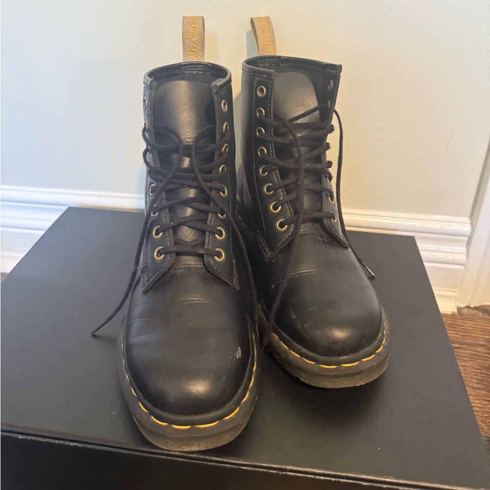Dr.Martens Black Combat Boot